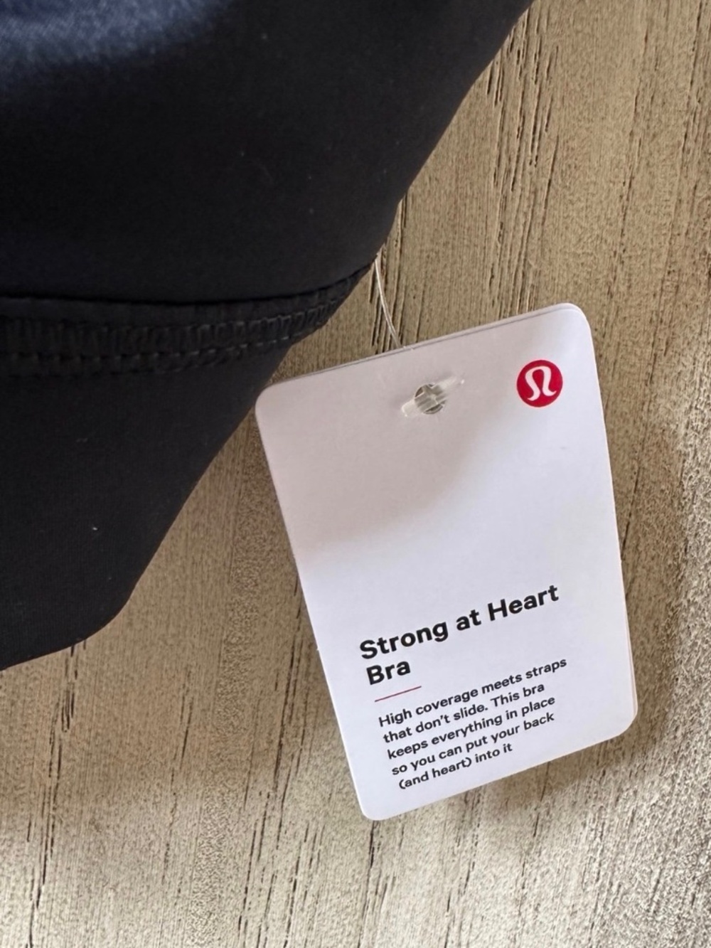NWT lululemon Women’s Strong At Heart Bra Sport Top Size 8 Black Sports Bra NEW - Picture 2 of 8